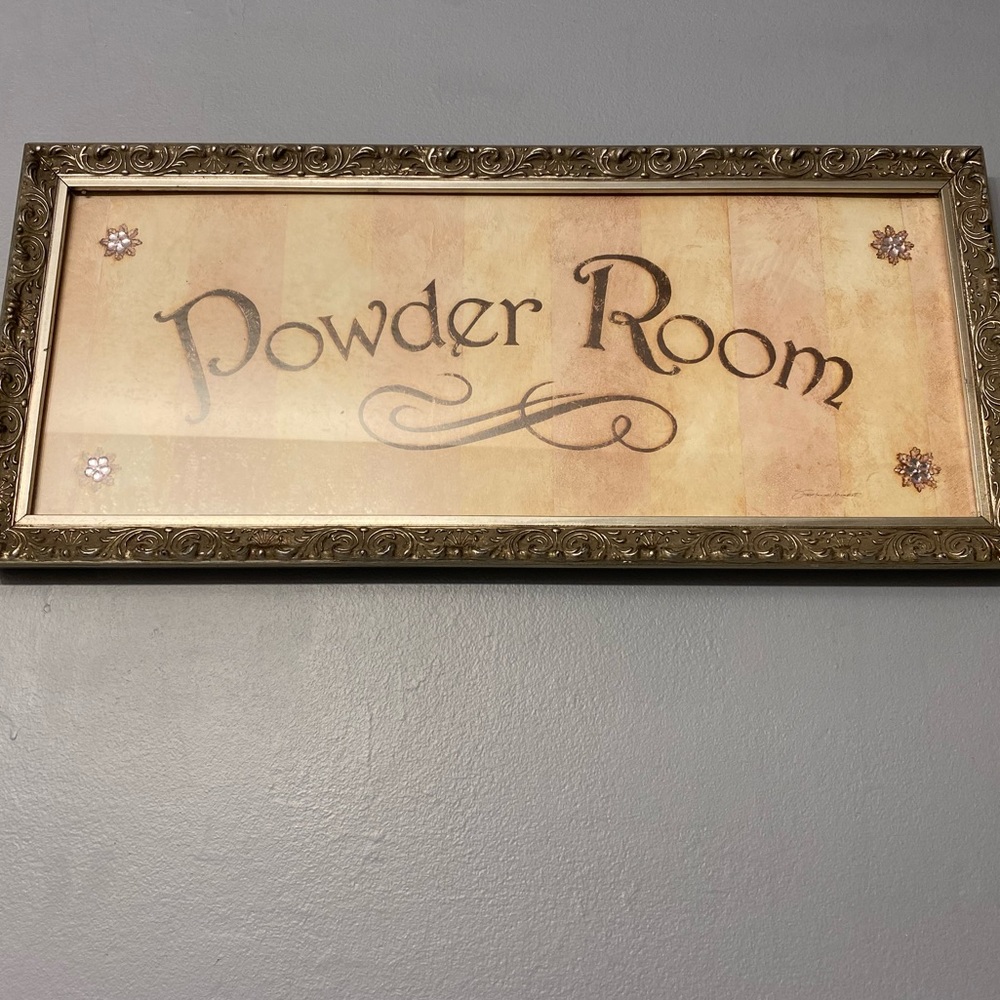 Powder room